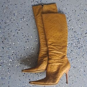 Vicini Elegant Tan Knee-High Women's Boots